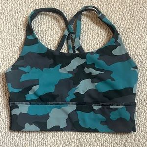 Lululemon sports bra